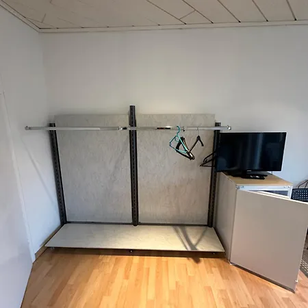 Monteurzimmer, Studentenwohnungen *