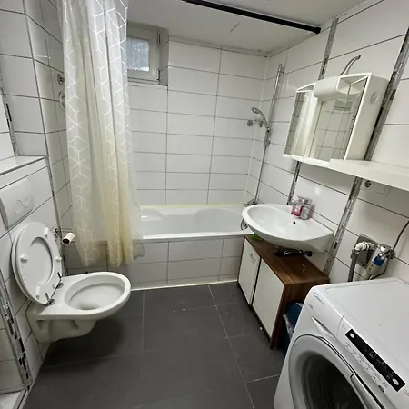 Monteurzimmer, Studentenwohnungen *